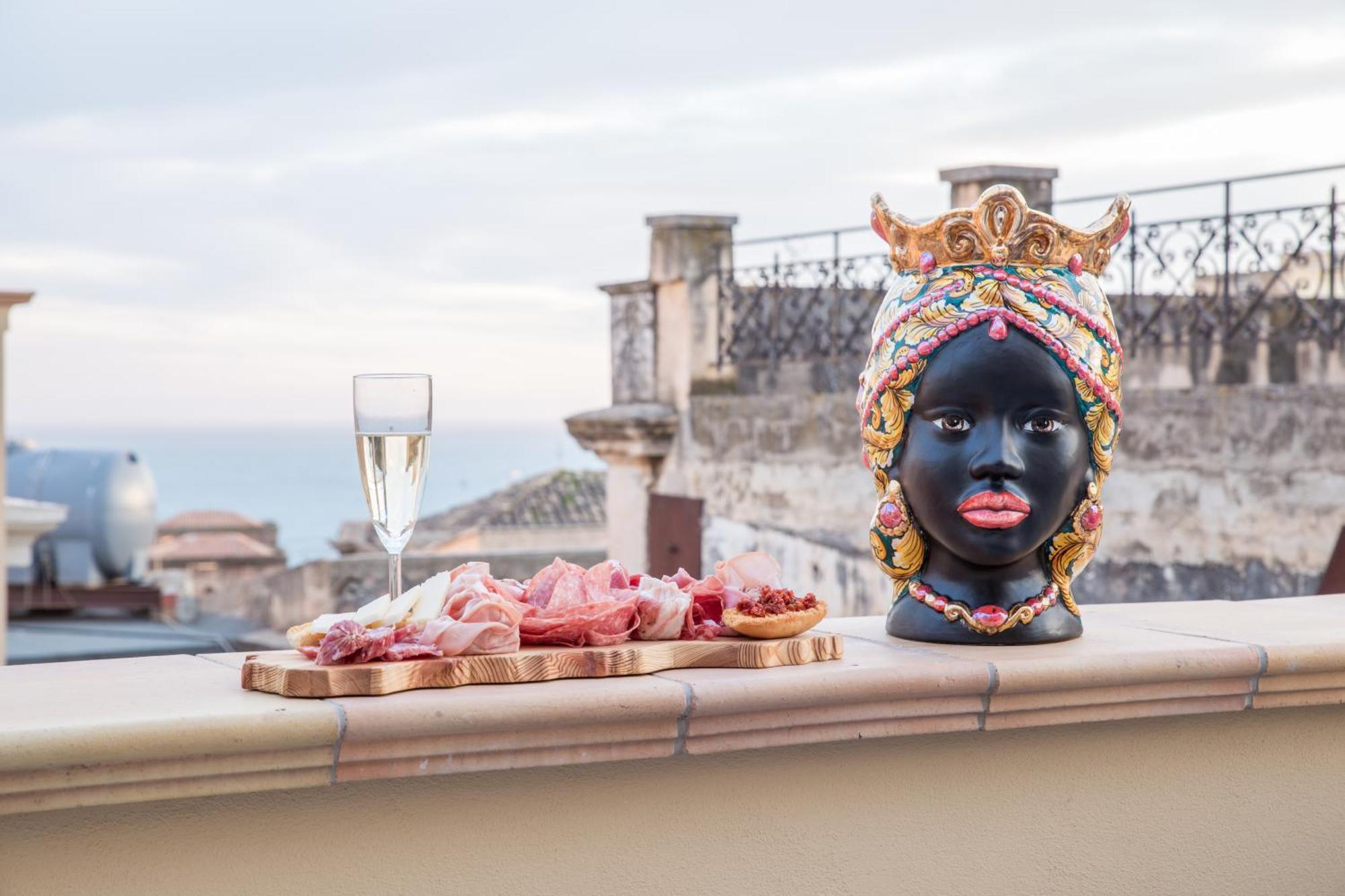 Keramos Luxury Rooms Sciacca Ngoại thất bức ảnh